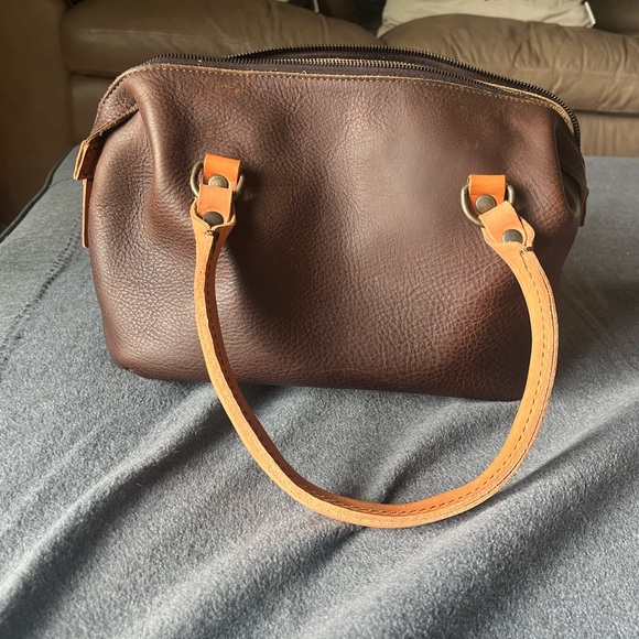 Love 41 - Medium Tumbled Leather Duffle Purse - Picture 3 of 5